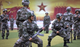 Китай строи първата си военна база в чужбина