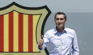 Свързват бивш треньор на Барселона за нов мениджър на Тотнъм