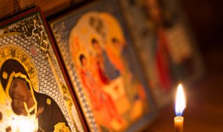 Днес за имен ден черпят Валентина и Хари