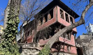 Мистерия в Пловдив: Горялата Пампоровата къща не е имала застраховка