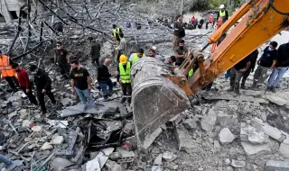 Over 20 refugees killed in Israeli attack on residential building in Lebanon 