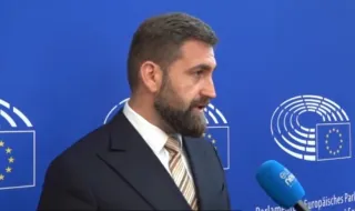 Новаков за дроновете в Черно море: Повече не може да се правим, че войната не е дошла до нашите брегове