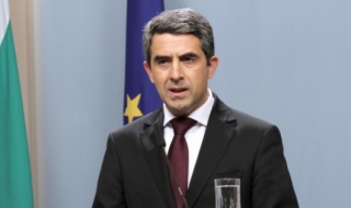 Плевнелиев назначи нов член на КРС