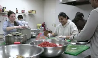 Politico: Милиони американци може да бъдат изключени от най-голямата програма за допълнителна хранителна помощ