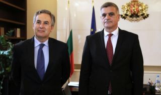 Министър-председателят се срещна с посланика на Гърция