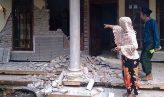 Петима загинаха при земетресение