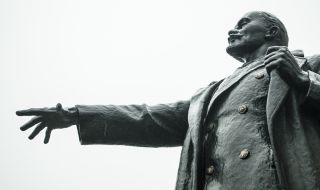 Естония ще демонтира всички съветски паметници