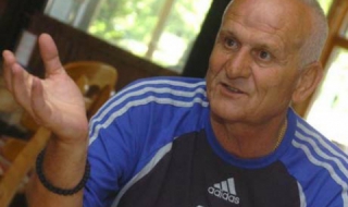 Литекс и Люпко Петрович пак се разделят