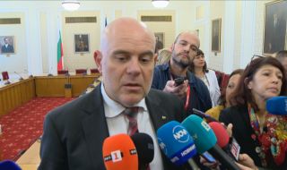 Гешев: Познавам добре проблемите в прокуратурата, но и тези в МВР