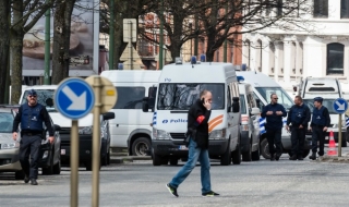 Белгийски министър сравни терористите с евреите