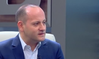 У нас непрекъснато официално се случват незаконни неща