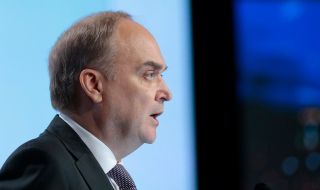 Антонов: САЩ трябва да преминат към реално премахване на санкционните бариери