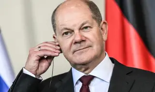 Scholz is being pressured to support Ursula von der Leyen for a second term 