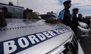 Турция задържа 950 мигранти по границата