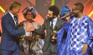 Фенове на Челси отново се изложиха (ВИДЕО)