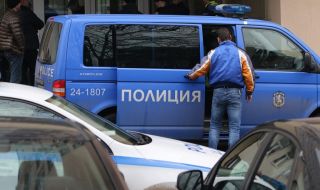 Издирват шофьор, убил пешеходец в Пловдивско