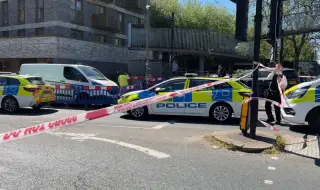 Британски гражданин, роден в Сомалия, нападна с нож минувачи в населен с евреи район на Лондон ВИДЕО