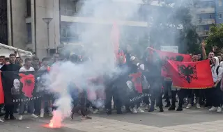 Командирът на силите на НАТО: Ситуацията в Косово е стабилна, но остава изложена на риск