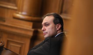 Министър Заков: Не е на дневен ред въпросът за предоставяне на самолети МиГ-29 на Украйна 