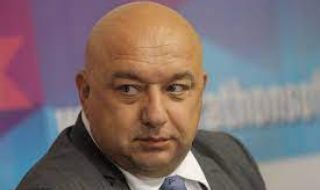 Красен Кралев купува Агенция "Фокус"?