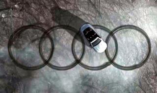 Mercedes-Benz се избъзика с Audi (ВИДЕО)