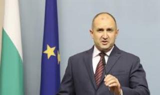 Президентът заминава за Естония