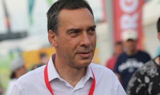 Новият стар кмет: Димитър Николов отново печели Бургас при 90% паралелно преброяване от "Галъп"