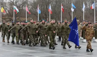 Войниците в Европа продължават да се оттеглят точно в момента, когато НАТО има нужда от тях