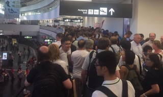 Стотици блокирани на летището в Брюксел