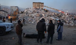 Над 21 700 жертви от земетресенията в Турция и Сирия