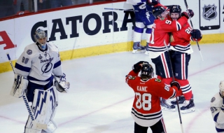 Чикаго изравни финалната серия срещу Тампа