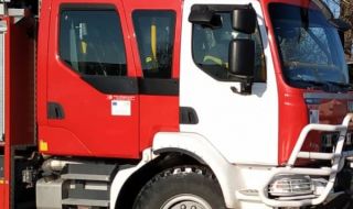 Стана ясно защо мъж запали колата си във Враца