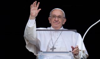 Папа Франциск: Мирът трябва да бъде всеобщ