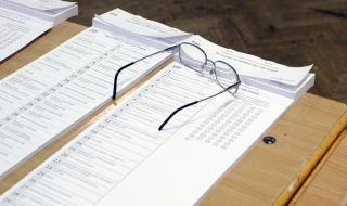 Допълнително по 60 лв. на членове на СИК