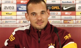 Юнайтед предлага бартер на Галатасарай