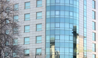 Оскъдно предлагане на големи качествени офиси