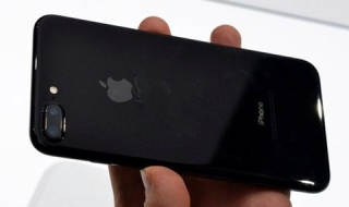 Apple призна за първи проблем с iPhone 7