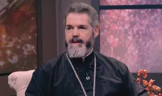 Митрополит Антоний: Великден не бива да се свежда само до яйцата и козунаците