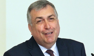 Премиерът Близнашки днес ще се запознае с редактираната Визия 2020 за Г в НАТО