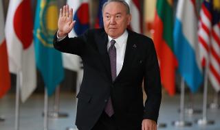 Проф. Захариев: Президентът Назарбаев се грижи за страната си