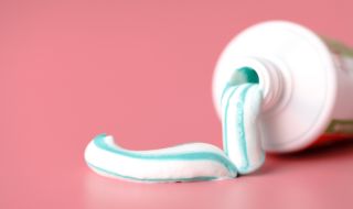 6 нестандартни употреби на пастата за зъби