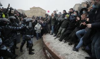 Руското гражданско общество заслужава поклон за своята смелост