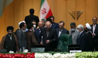 Шефът на иранския парламент Мохамад Багер Галибаф ще участва в президентските избори