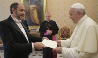 Папата прие новия български посланик към Ватикана