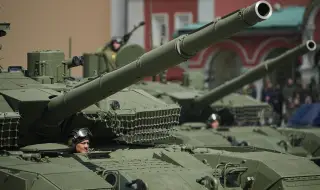 Русия изчерпа старите си танкове и планира десетилетно възстановяване на бронетанковите сили