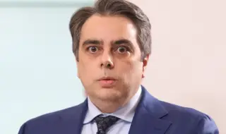 Асен Василев: 15 млн. лв. от държавата няма да решат истинските проблеми за столичния транспорт 