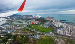 Украински дронове оставиха без ток 40 хиляди цивилни в Белгородска област, редица руски летища спряха работа
