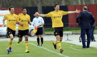 Ред Бул все по-близо до подписа на Неделев