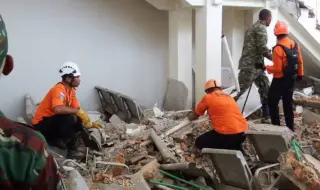 Hell under the sky: Victims in Indonesia now 47