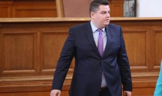 Адвокат Стою Стоев е предложен за шеф на правната комисия в Народното събрание
